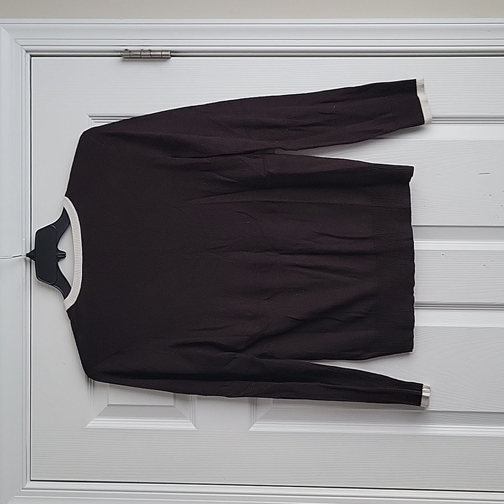 Jones New York Sport V Neck Lightweight Sweater - Picture 7 of 12